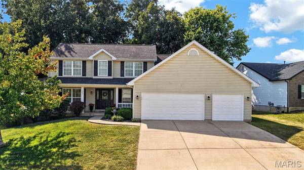 903 Indian Rock CT, Wentzville, MO 63385