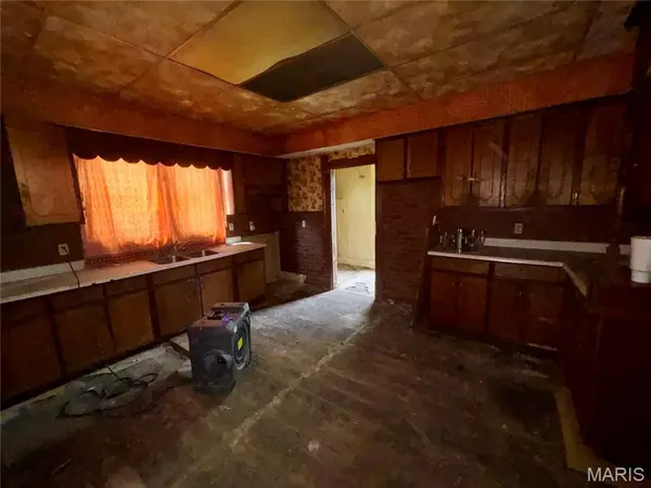 629 S Walker ST, Montgomery City, MO 63361