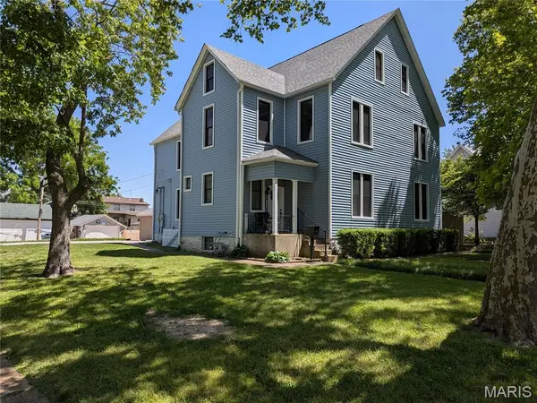 2206 Blendon PL, St Louis, MO 63143