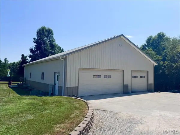 25247 Monroe Road 581, Monroe City, MO 63456