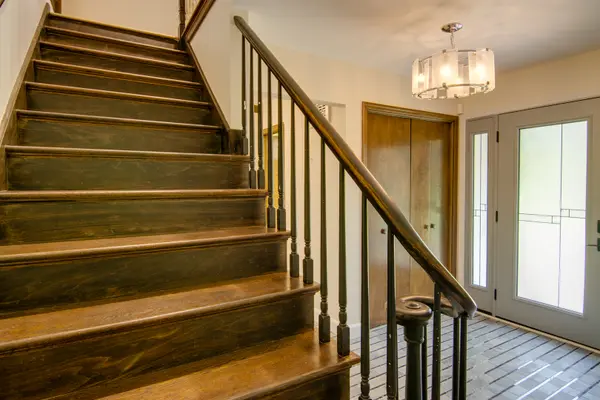 201 Cary Algonquin RD, Trout Valley, IL 60013