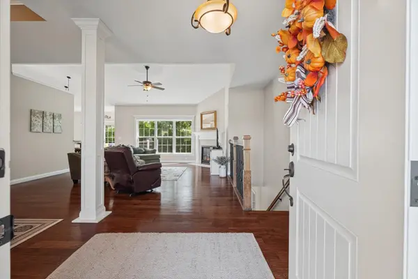 1803 Church Crossing ST, Monticello, IL 61856