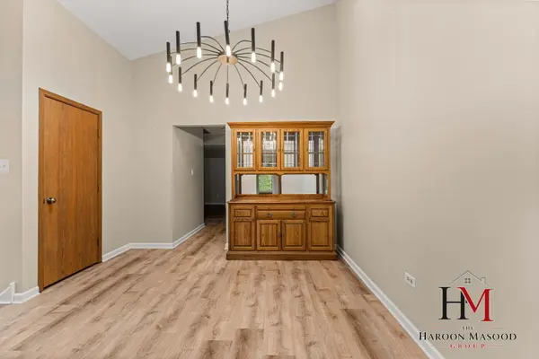 9241 Windsor Pkwy, Tinley Park, IL 60487