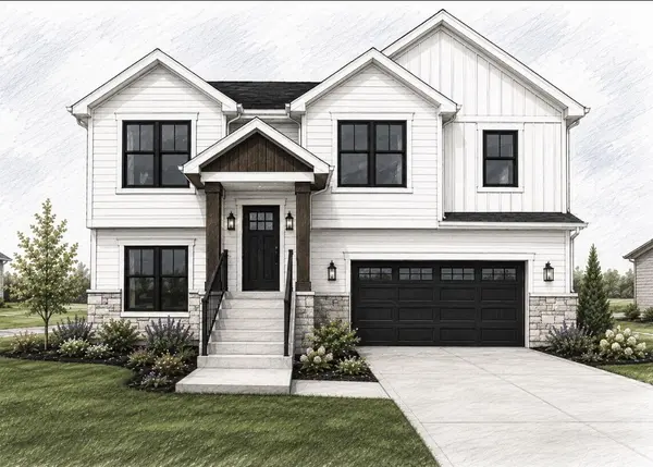 521 Scenic View AVE, Valparaiso, IN 46385