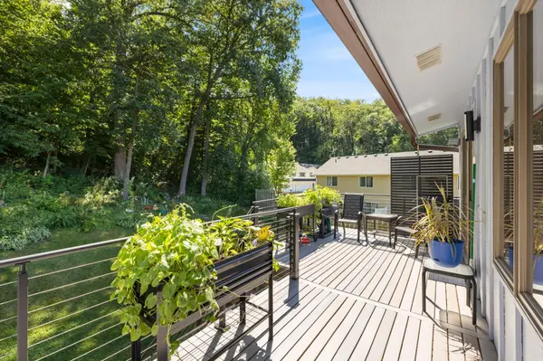 164 Kingswood DR, Red Wing, MN 55066