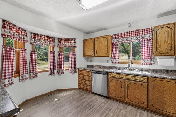 14372 Jonquil ST NW, Andover, MN 55304
