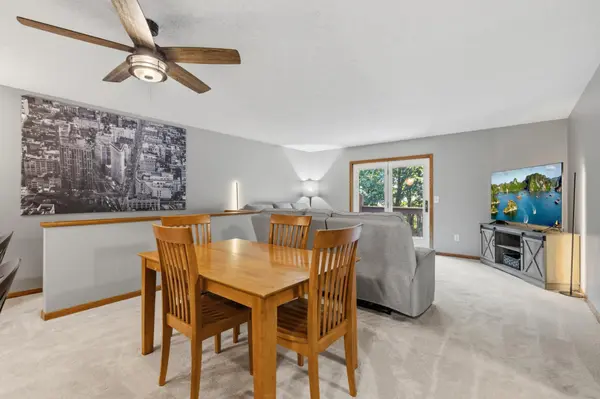1685 6th AVE W, Shakopee, MN 55379