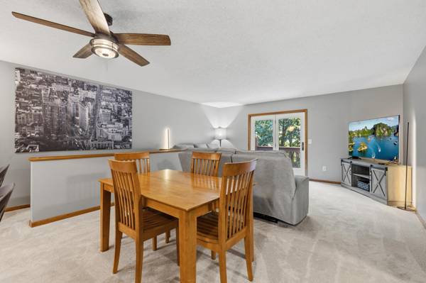 1685 6th AVE W, Shakopee, MN 55379