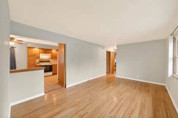 1283 Burke AVE E, Maplewood, MN 55109