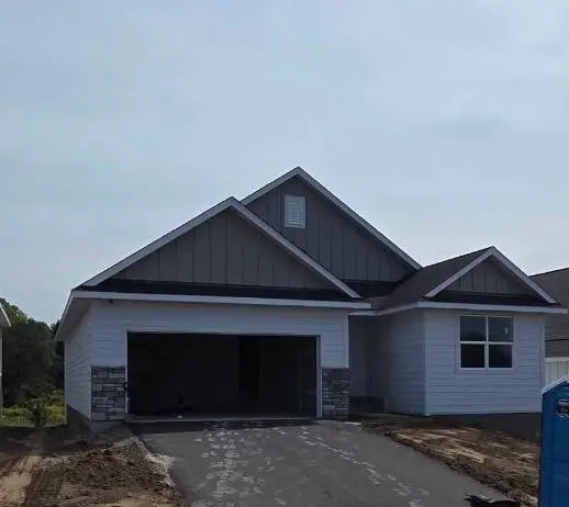 7194 Agate TRL, Inver Grove Heights, MN 55077
