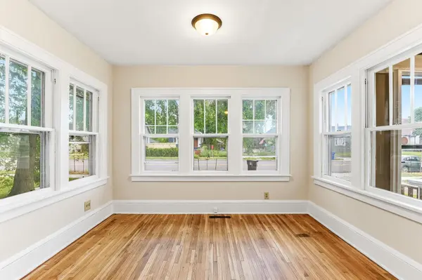 1812 Minnehaha AVE E, Saint Paul, MN 55119