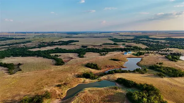 26498 E 670 RD, Hennessey, OK 73742