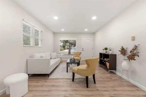 818 Uvalda ST, Aurora, CO 80011