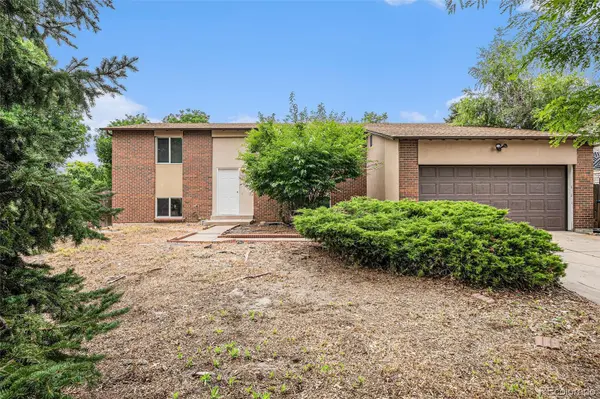 3246 S Nucla ST, Aurora, CO 80013