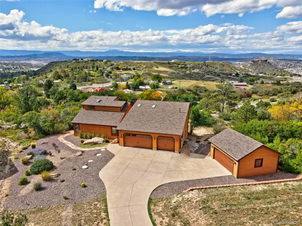 2696 Castle Crest DR, Castle Rock, CO 80104