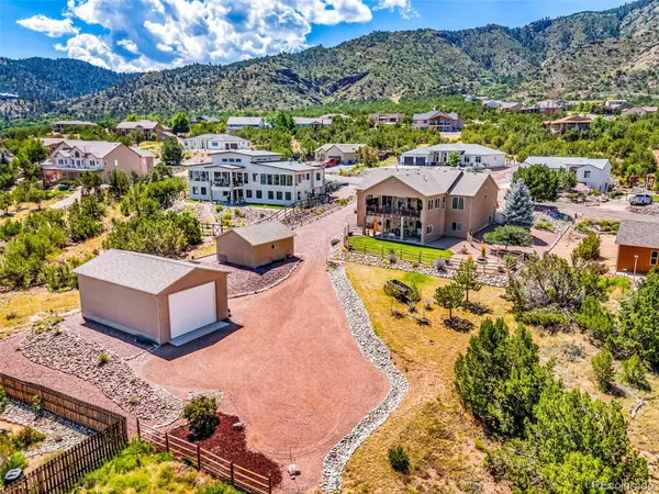 35 Pike View DR, Canon City, CO 81212
