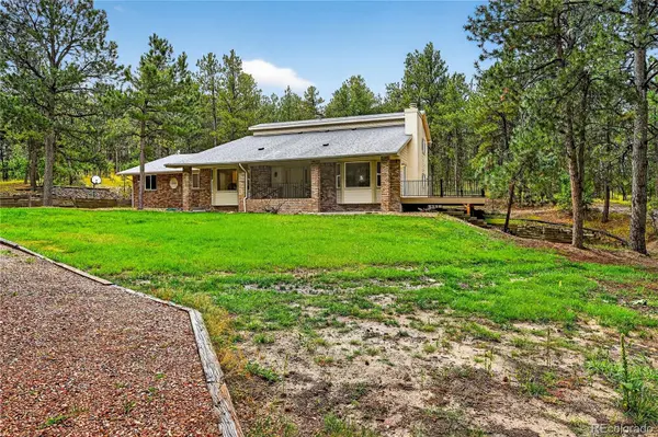 1085 Melinda LN, Monument, CO 80132