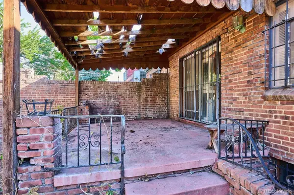 445 Colorado BLVD, Denver, CO 80206