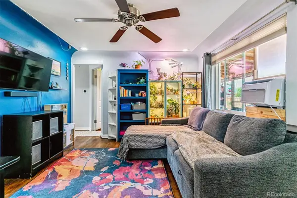 850 S Vrain ST, Denver, CO 80219