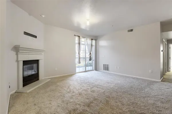 3865 S Dayton ST #101, Aurora, CO 80014