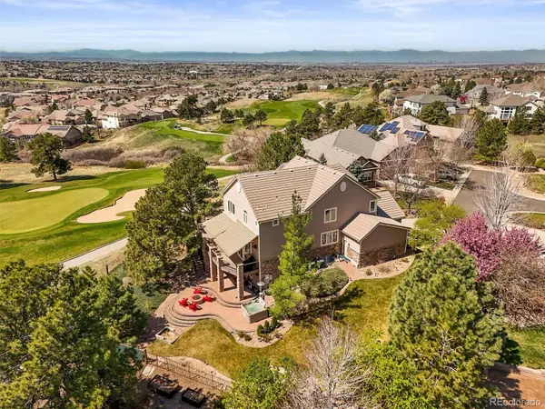 6462 S Versailles CT, Aurora, CO 80016