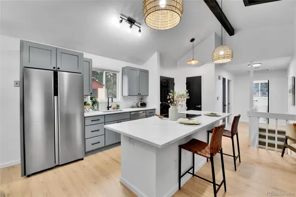 671 Brentwood ST, Lakewood, CO 80214