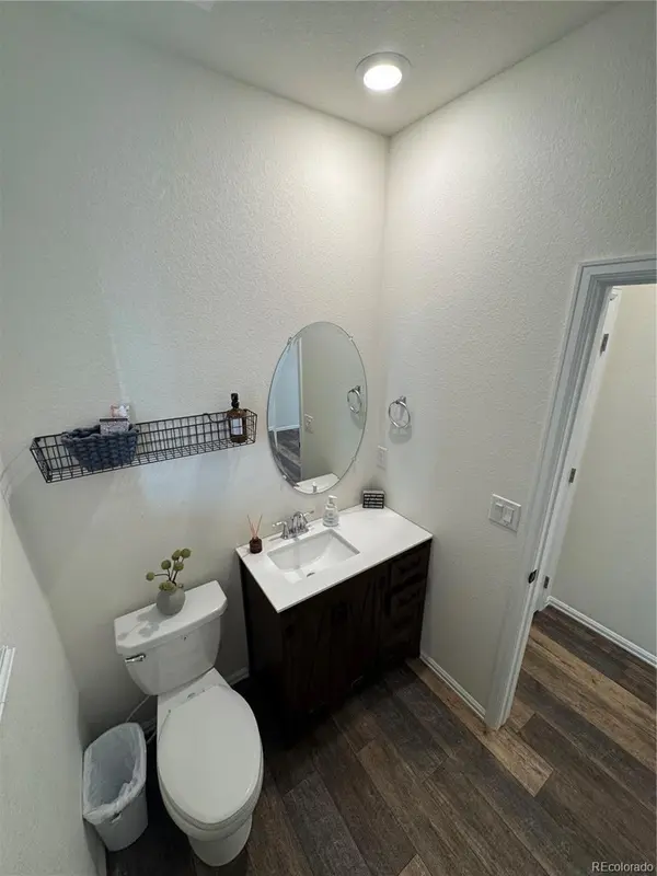 914 Peach Leaf LN, Elizabeth, CO 80107