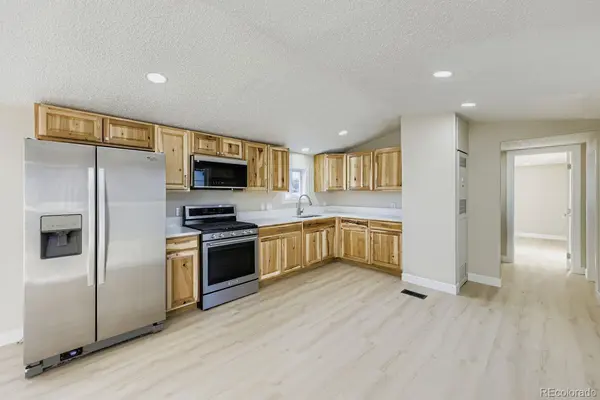 4211 E 100 AVE, Thornton, CO 80229