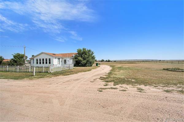 222 S Logan ST,  Grover,  CO 80729