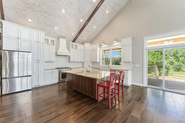 8256 S Ireland WAY, Aurora, CO 80016