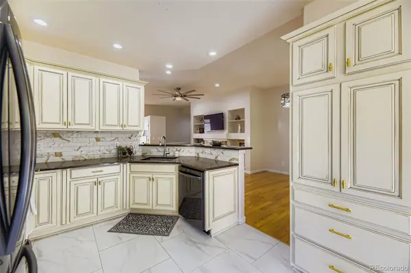 54 Woodland CIR, Highlands Ranch, CO 80126