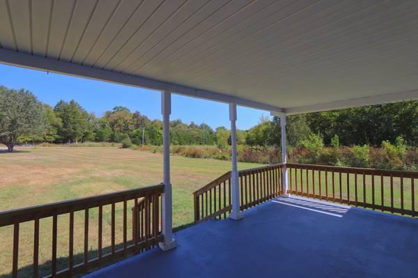 1978 Lower Helton Rd, Alexandria, TN 37012