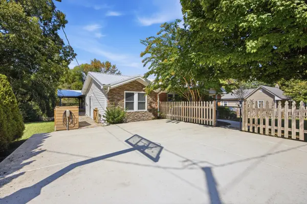 162 1st Street, Monteagle, TN 37356