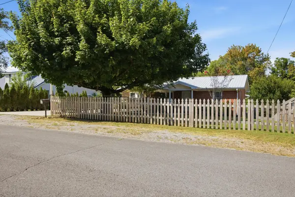 162 1st Street, Monteagle, TN 37356