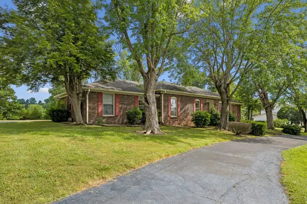 1202 Sycamore Valley Rd, Ashland City, TN 37015