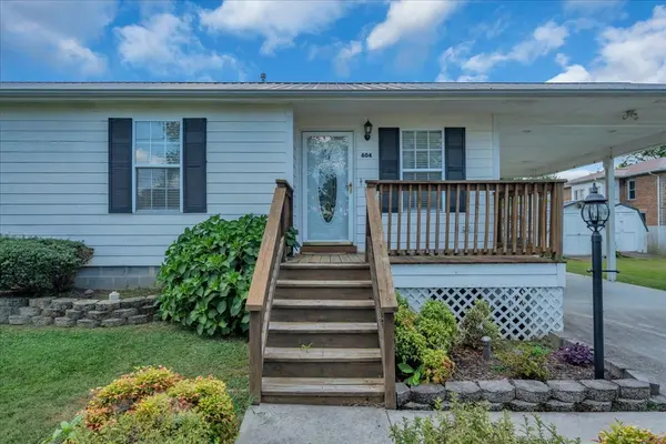 604 E Harp St, Manchester, TN 37355