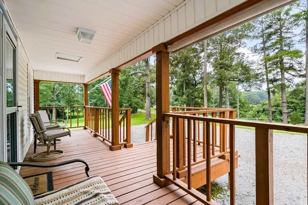 6432 Divider and Natchez Trace Rd, Camden, TN 38320