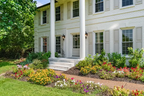 428 Chelsey Cv, Franklin, TN 37064