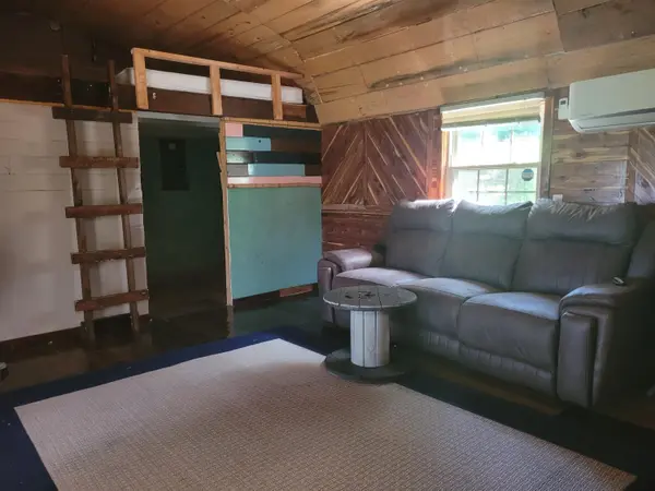 978 Missouri 14, West Plains, MO 65775