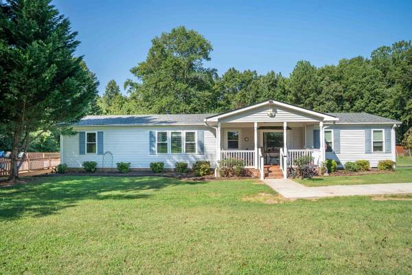 218 Goodjoin RD, Landrum, SC 29356