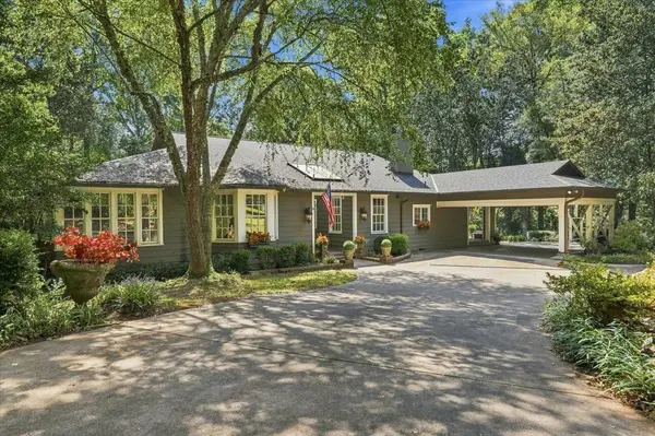 20 Olney LN, Spartanburg, SC 29307-2614