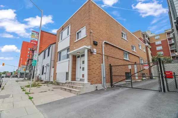 184 Murray ST #3, Lower Town - Sandy Hill, ON K1N 5M8