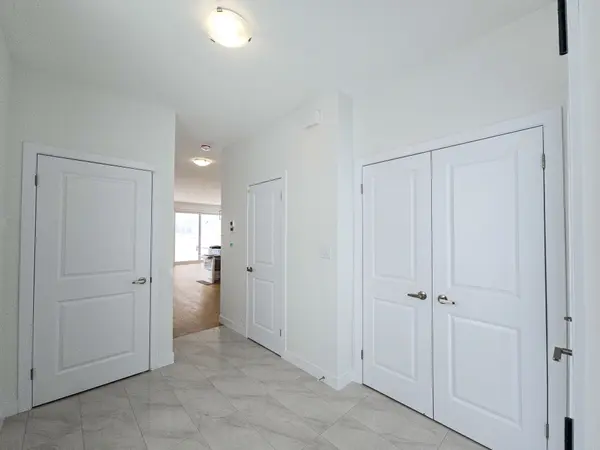 4251 Calhoun WAY, London South, ON N6P 1J9
