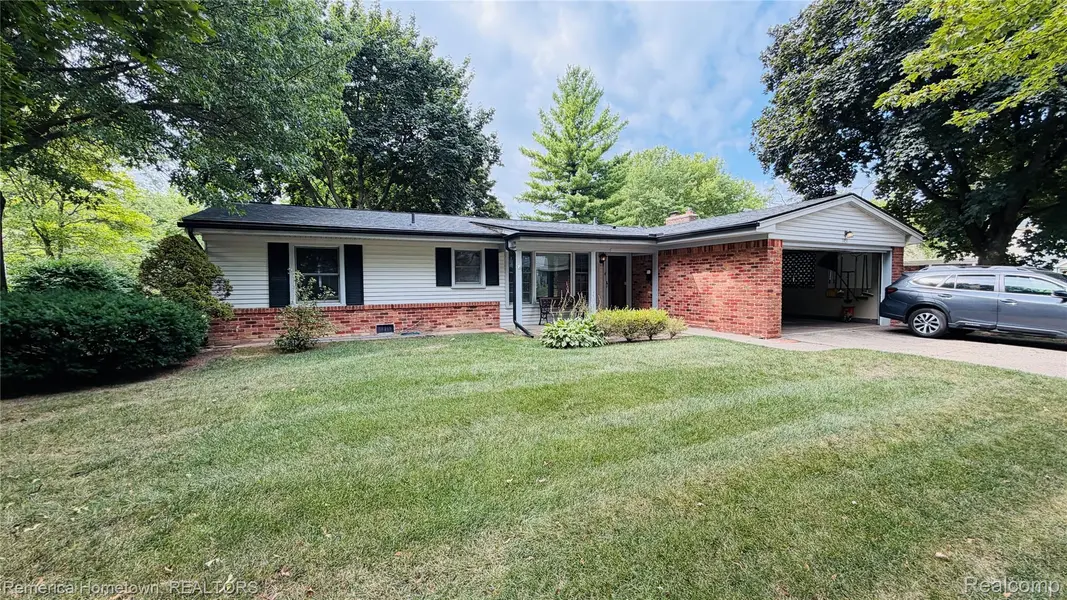 1451 Hartsough ST, Plymouth, MI 48170