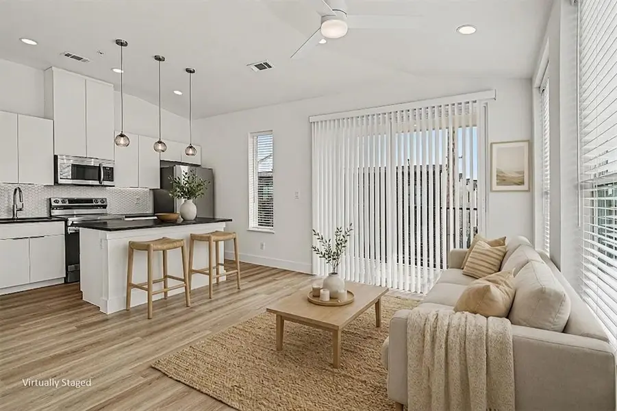 2217 N Fitzhugh Avenue #301, Dallas, TX 75204