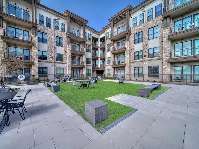 2700 Old Denton Road #1017, Carrollton, TX 75007