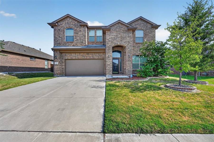 576 Pendennis Drive, Saginaw, TX 76131