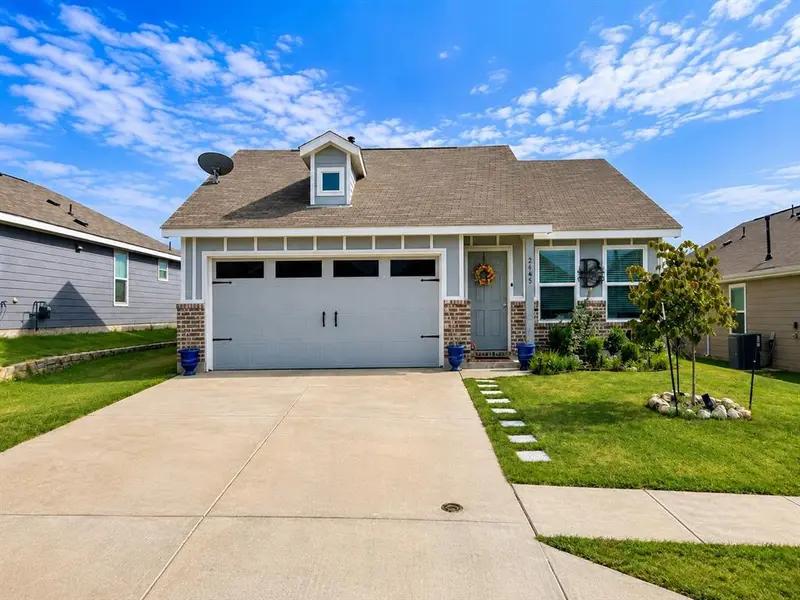 2645 Starwater Drive, Fort Worth, TX 76179