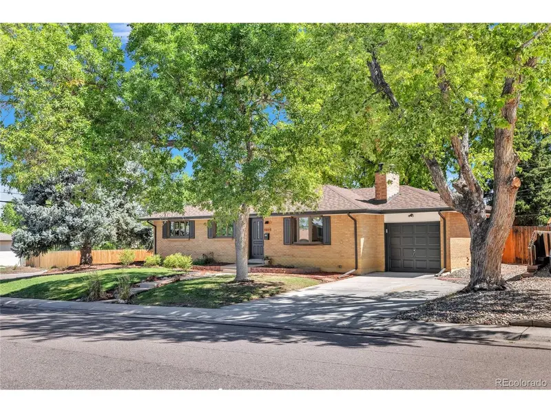 6604 S Lee, Centennial, CO 80121