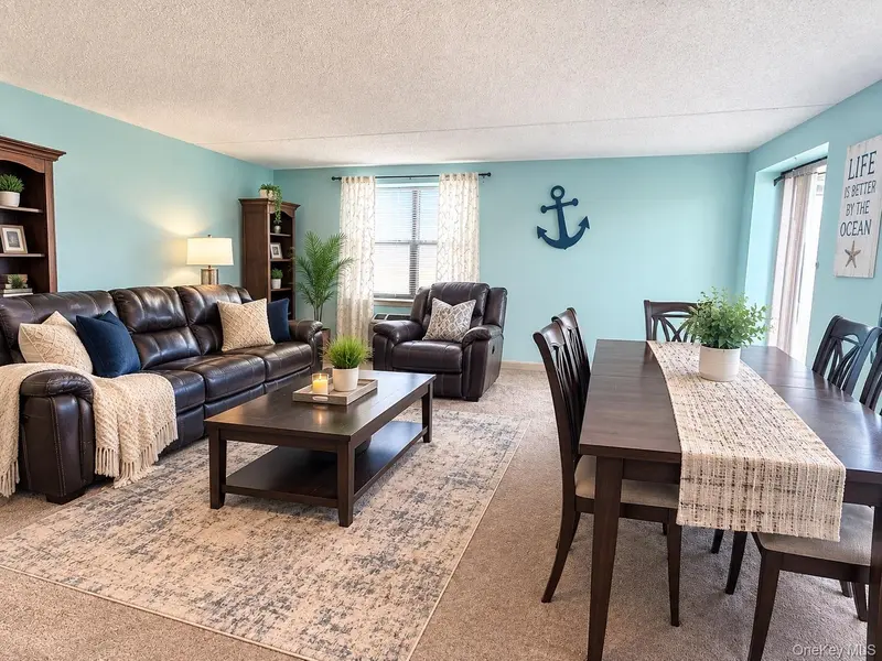 260 Beach 81st ST #4E, Rockaway Beach, NY 11693
